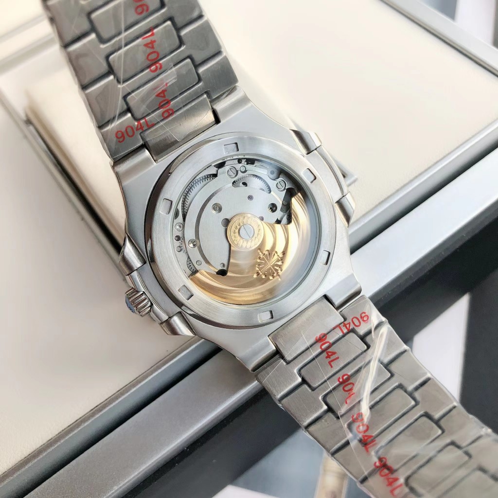 Patek Philipps Sa X Supreme Watch outlet stock Gucci Dior Dior outlet stock Celine athens